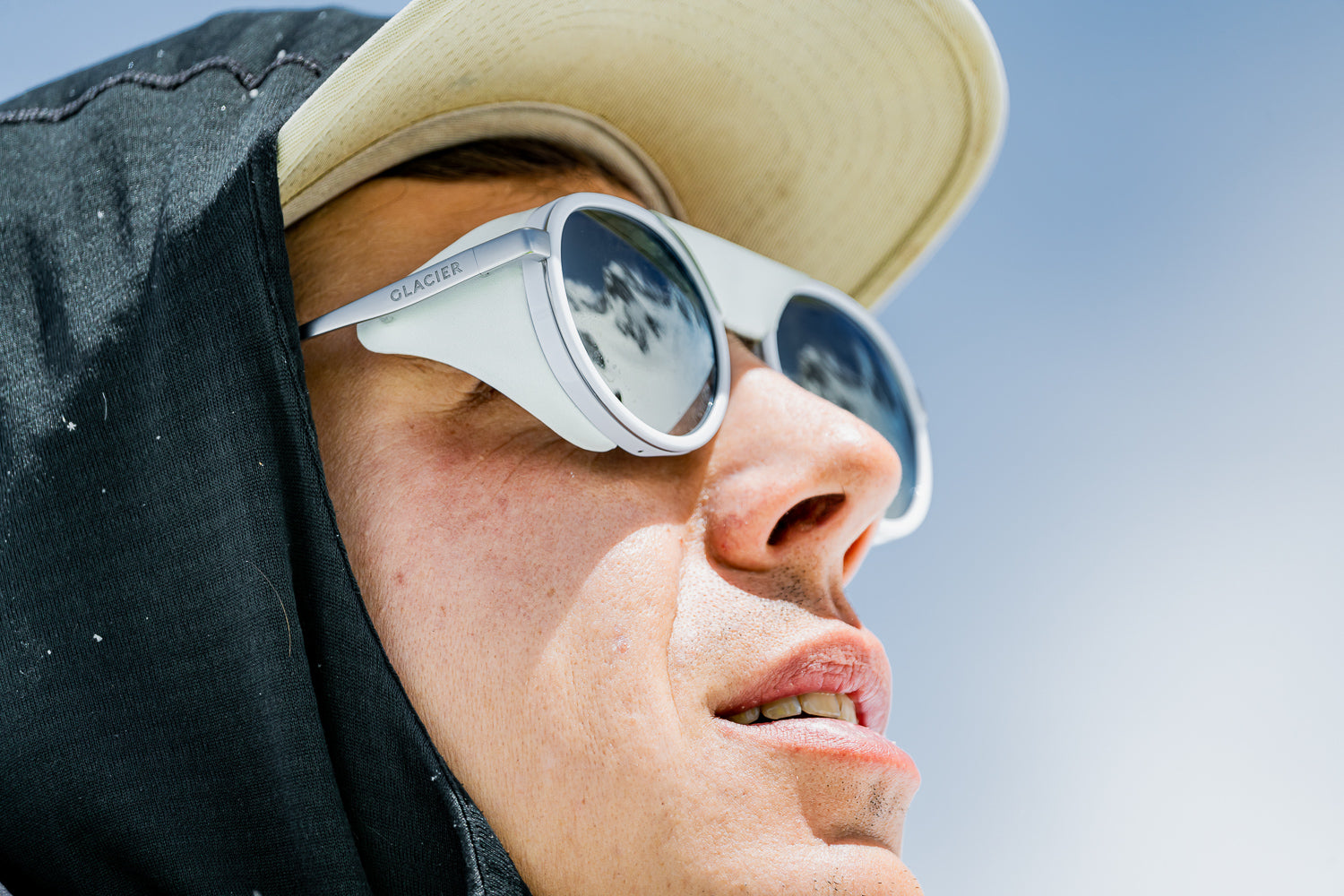 "Saleinaz Base Camp" is online!