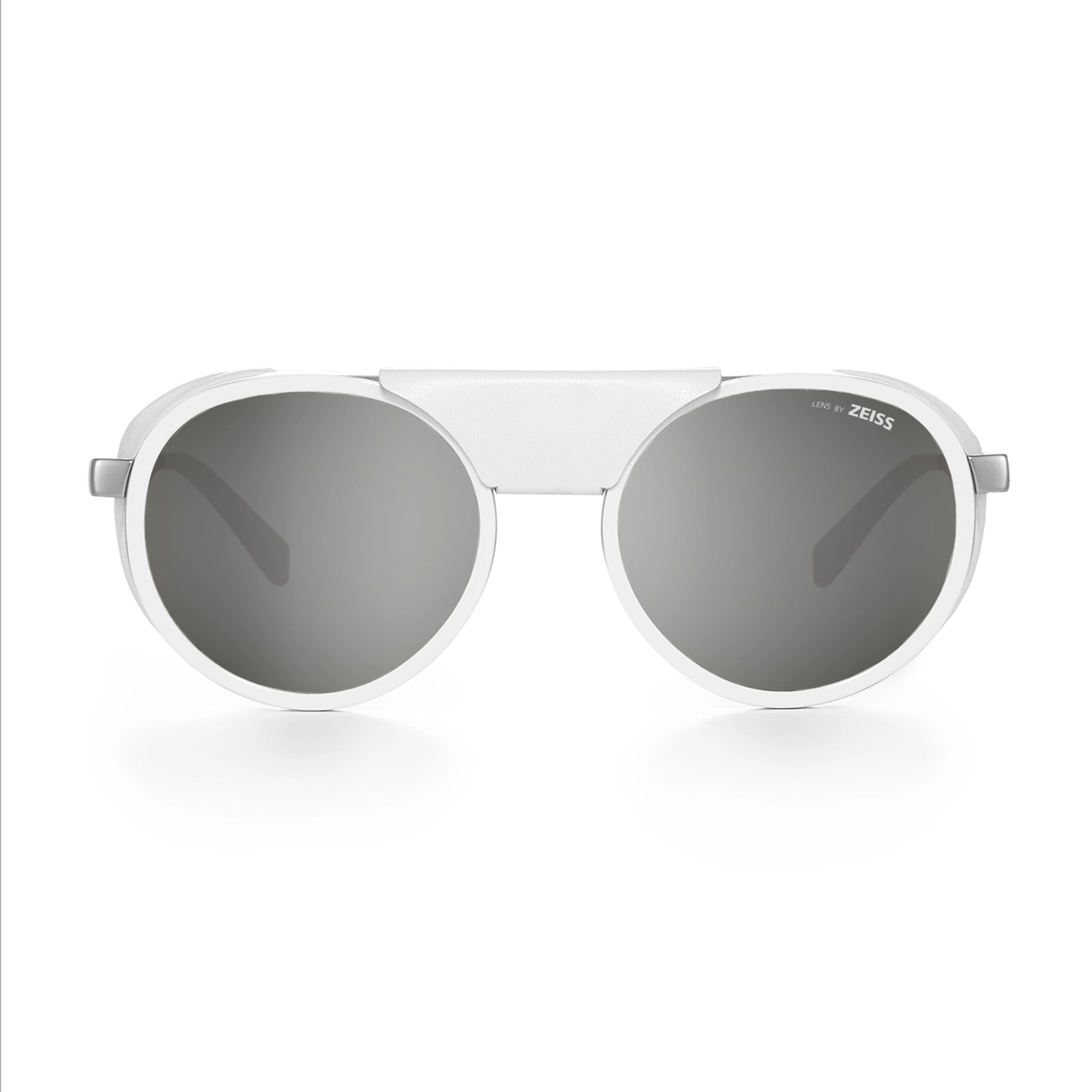 Moiry White