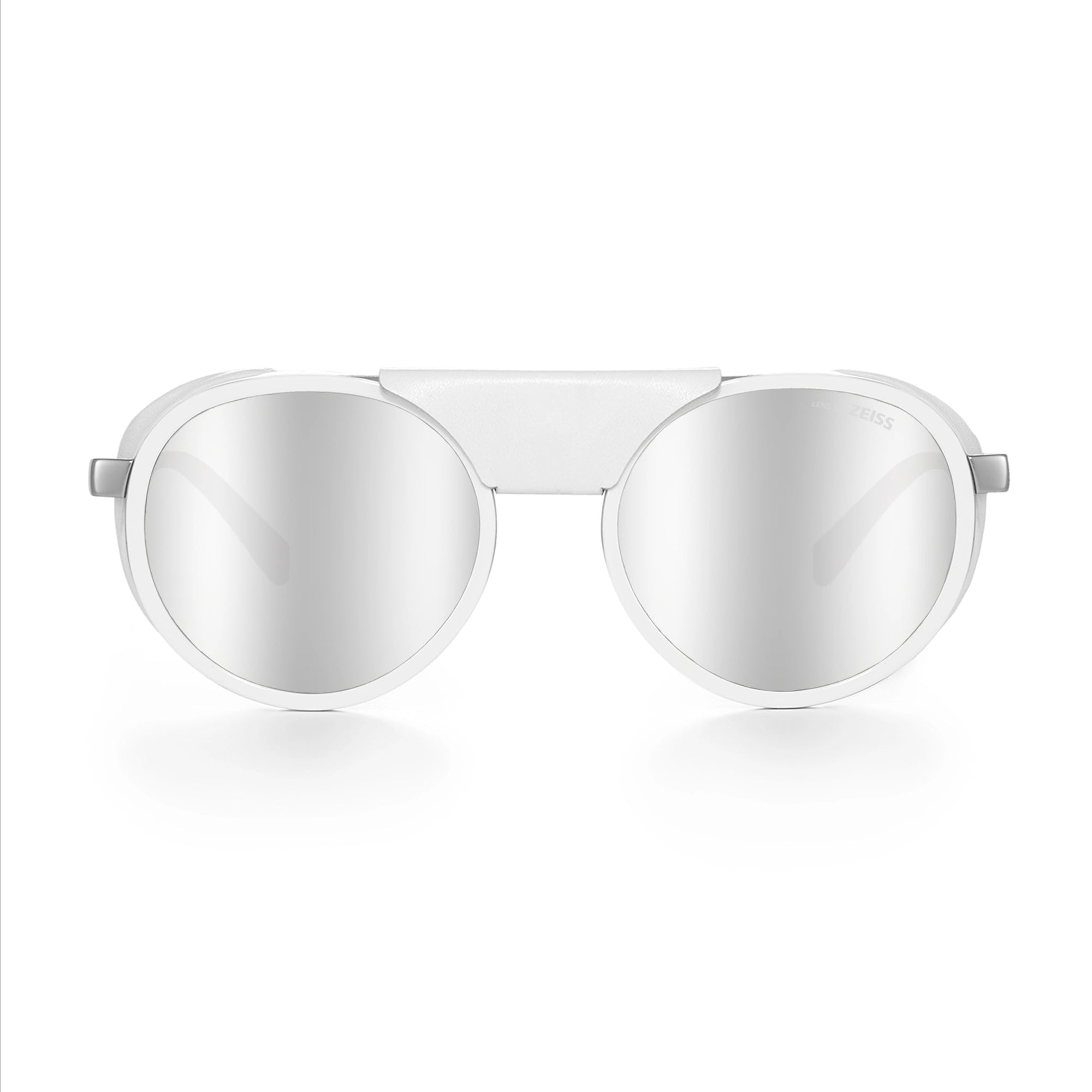 Moiry White